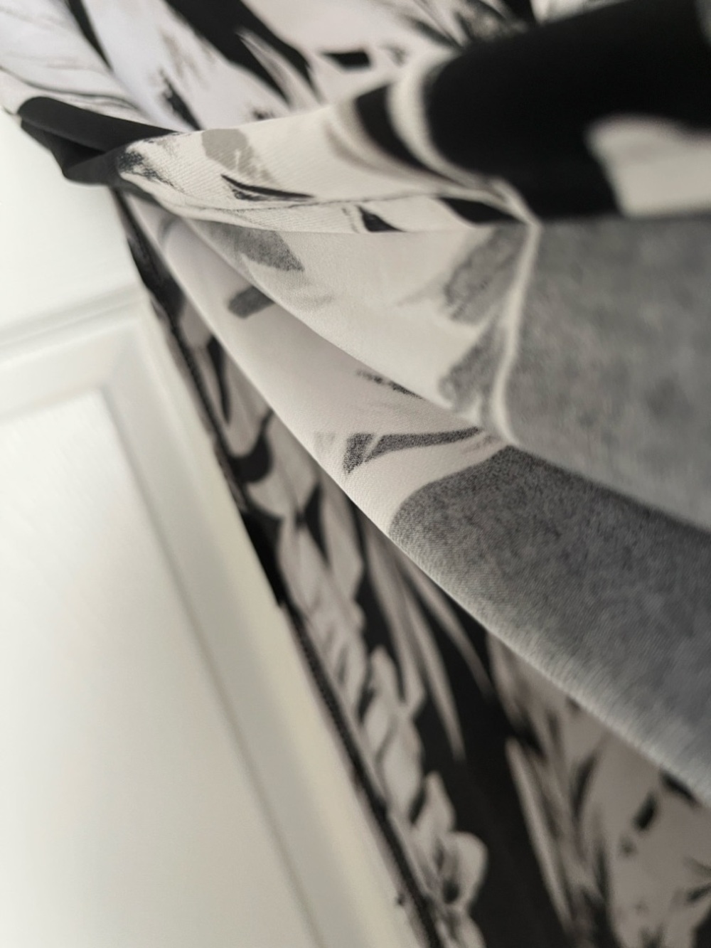 Lane Bryant Black and White Tropical Print A-Line Skirt - Picture 6 of 16
